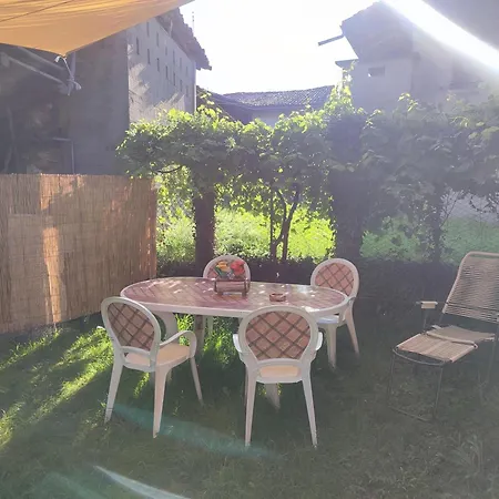 La Casa Nel Bosco Appartamento Torrazzo