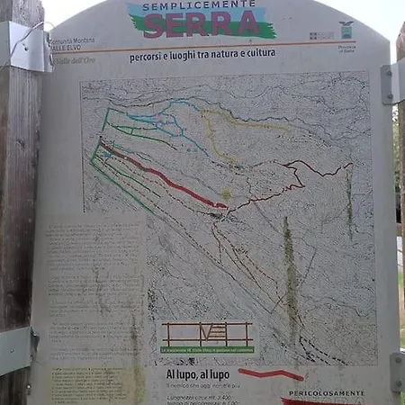 La Casa Nel Bosco Apartman *